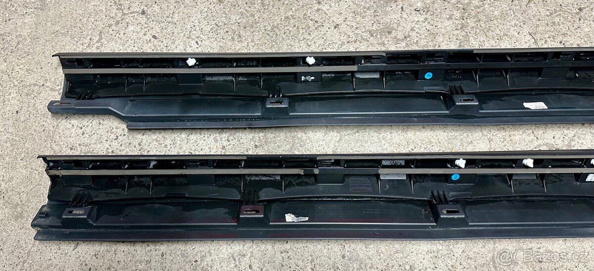 Kryt prahu Passat Alltrack B7 - 10