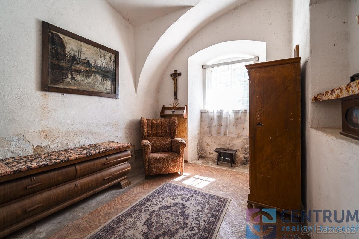 Prodej hospodářské usedlosti 450m2 - 10