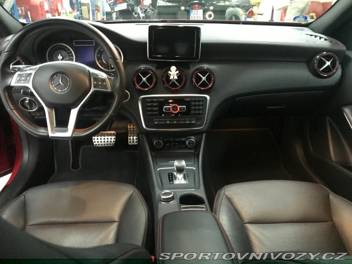 Mercedes AMG A 45 4MATIC - 10