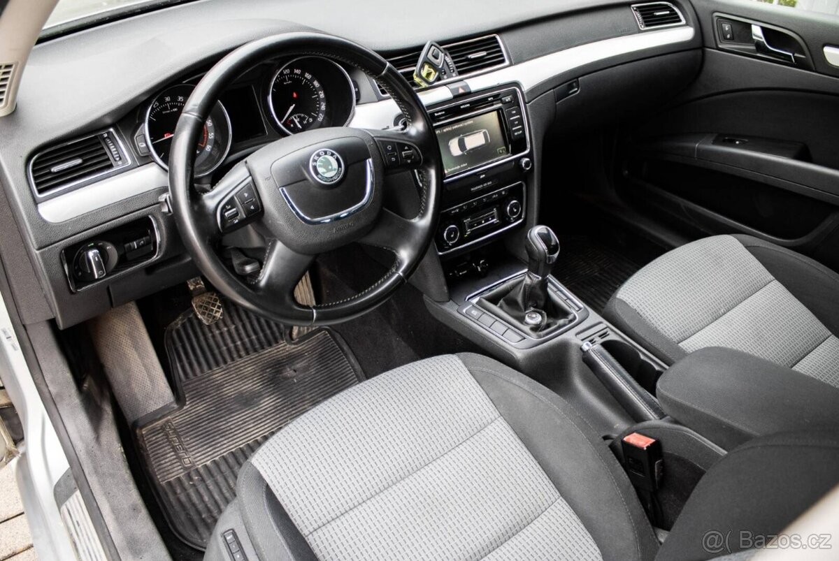 Škoda Superb Combi 2.0 TDI, 125kW (2012) - 10