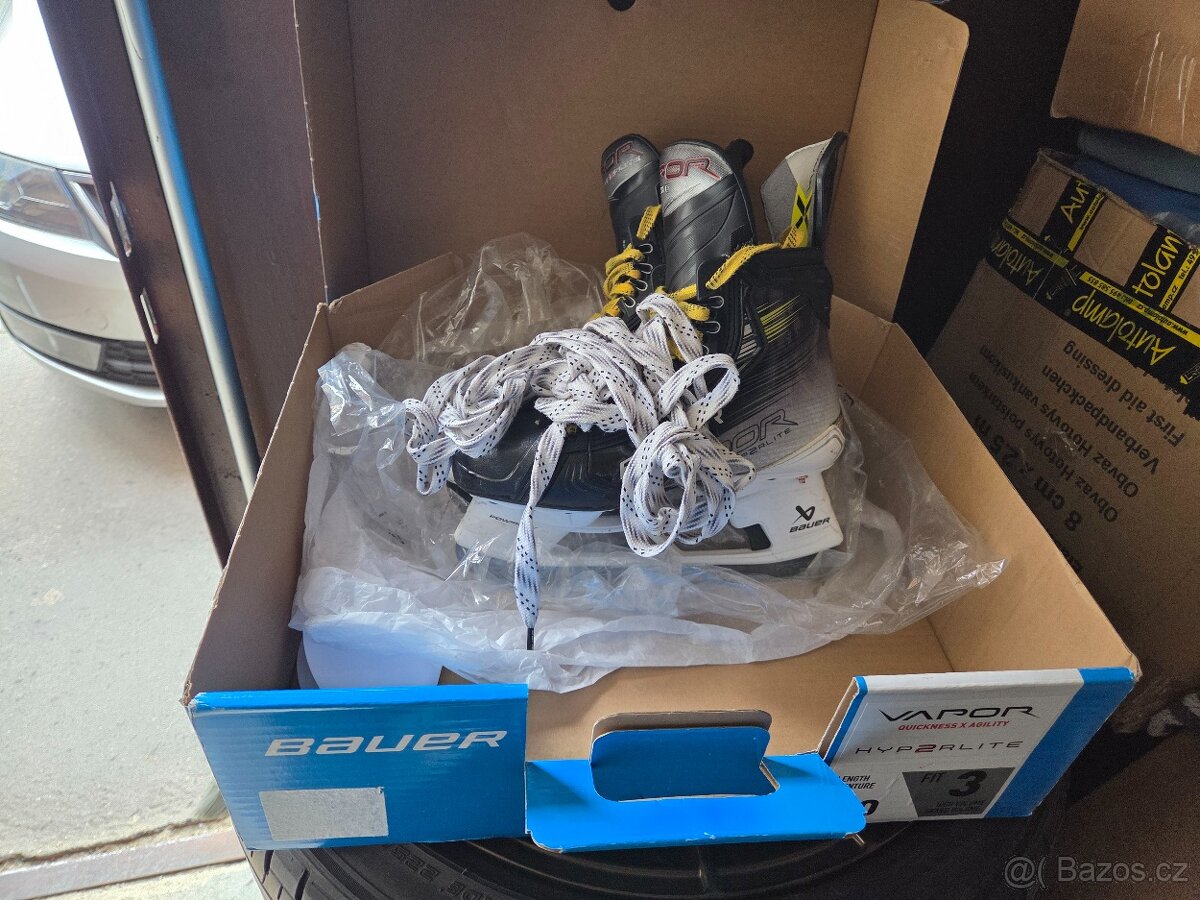 Brusle Bauer Vapor Hyperlite 2 - 10