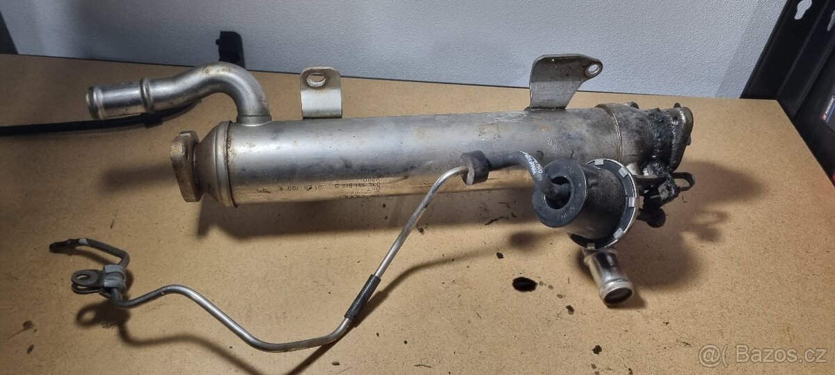 Různé náhradní díly z VW Passat B6 2.0 tdi 103 kw - 10