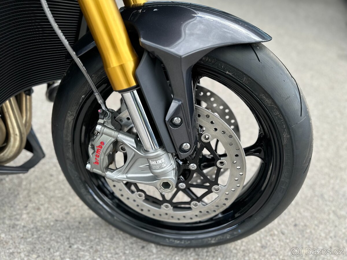 Nový Triumph Speed Triple 1200 RS - 10