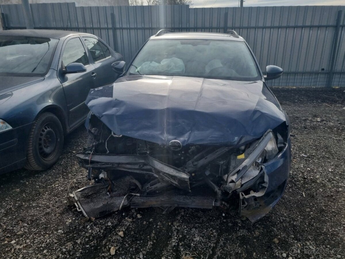 Škoda Octavia 3 combi 2.0 TDI 110 kW - 10