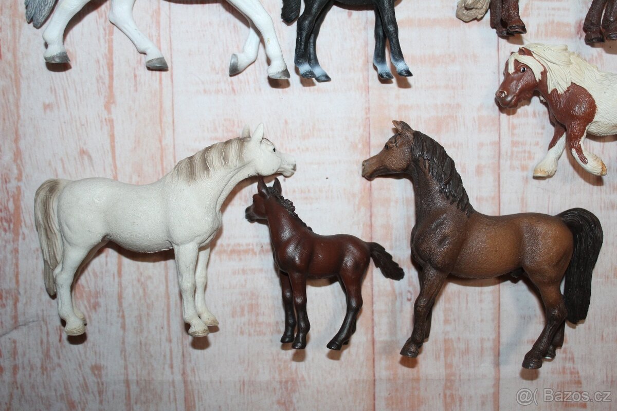 Figurky koní Schleich VI - 10