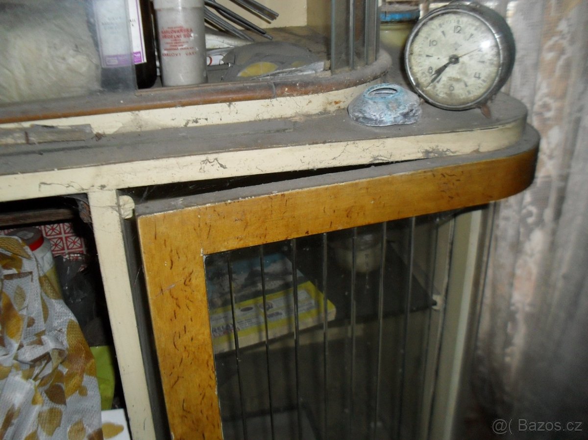 prodam stary nabytek - 10