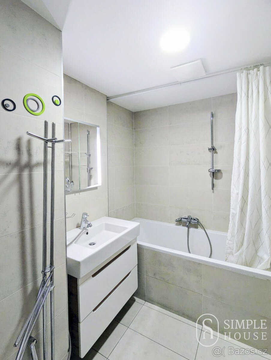 Pronájem bytu 2+kk • 81 m² - 10