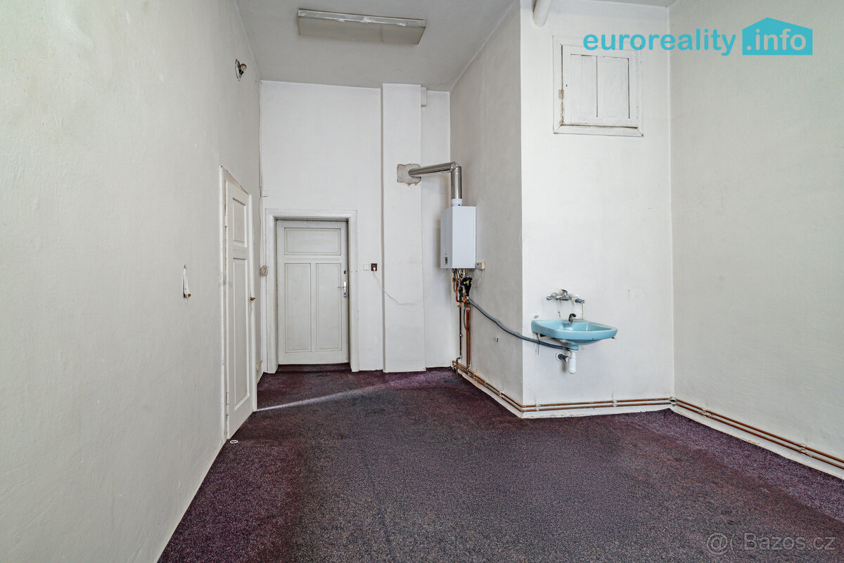 Prodej činžovního domu, 267 m2, Kraslice - 10