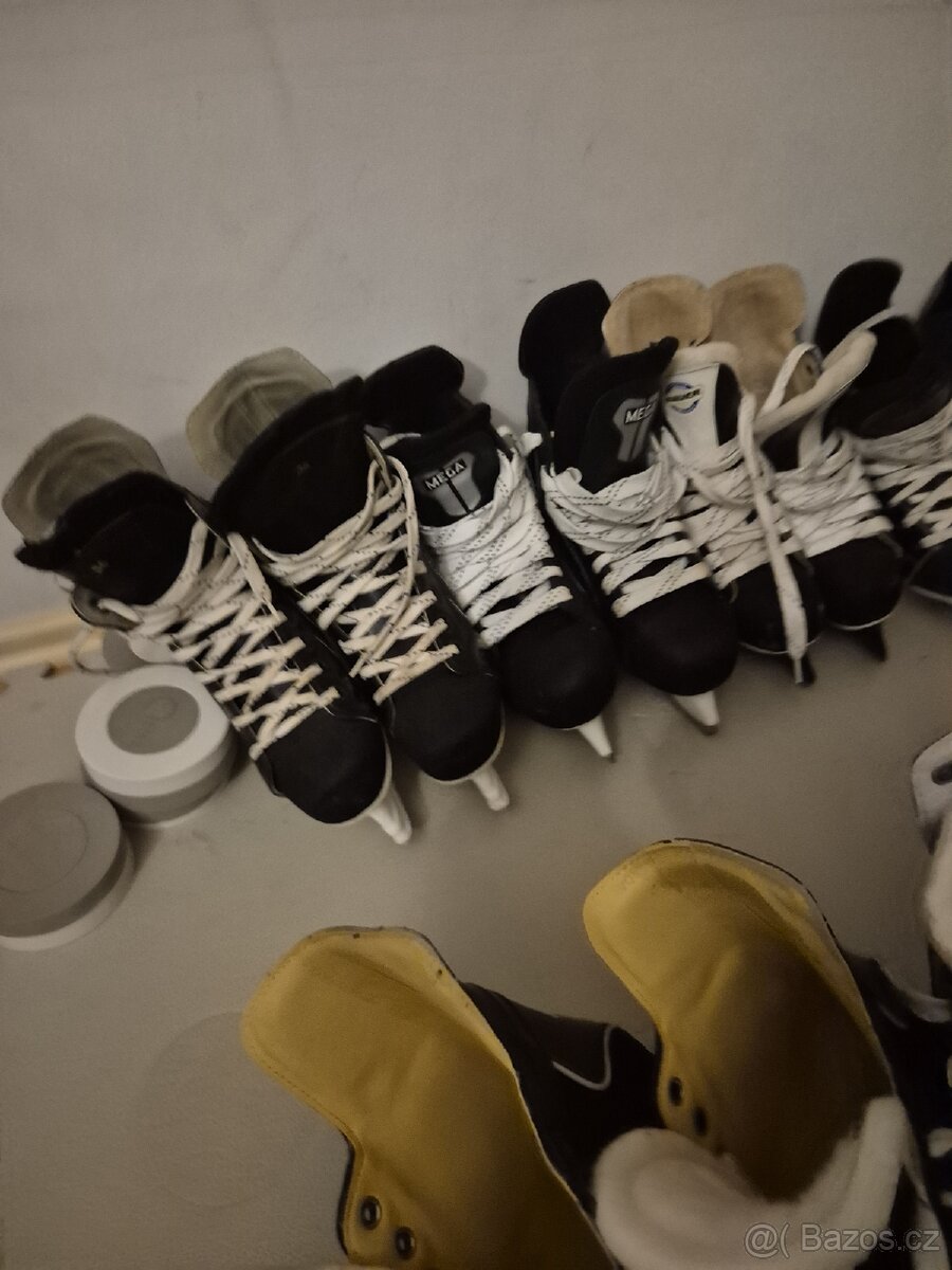 Hokejove brusle - 10