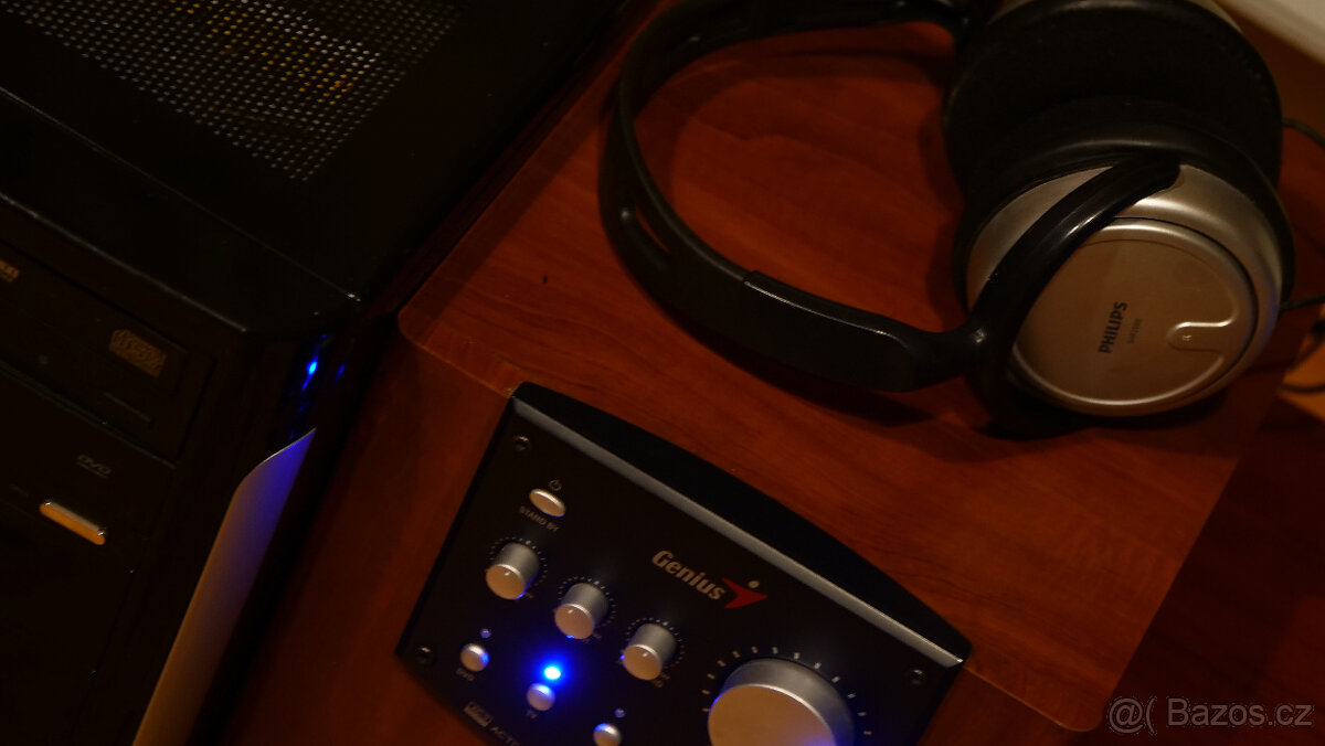 Počítačítačová sestava,subwoofer, repro genius,sluchátka - 10