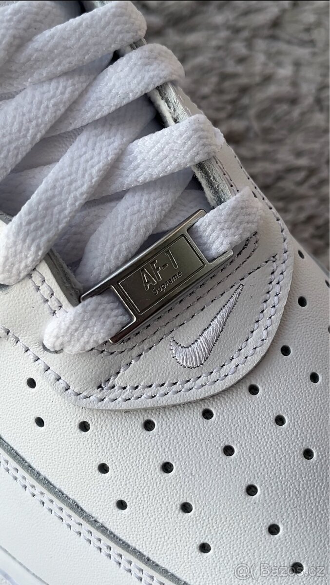 Nike Air Force 1 Low Supreme White Black - 10