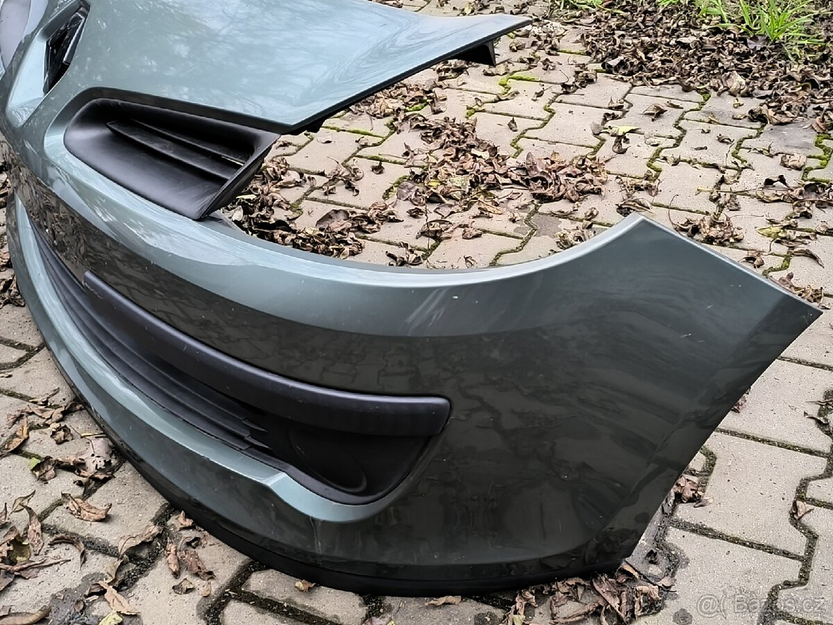 Renault Clio 3 přední nárazník - 10