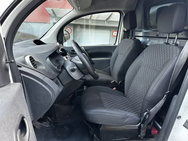 Renault Kangoo Express 1.5 dCi Rok 2013 ČR Původ - 10