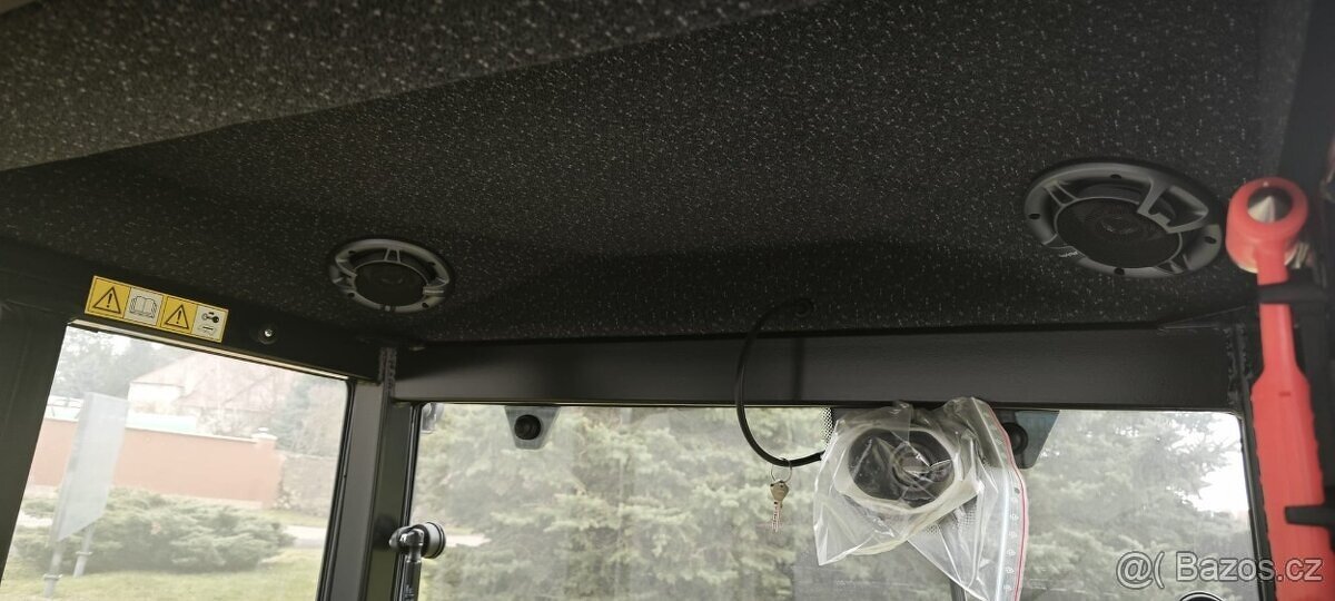 traktorová kabina - 10