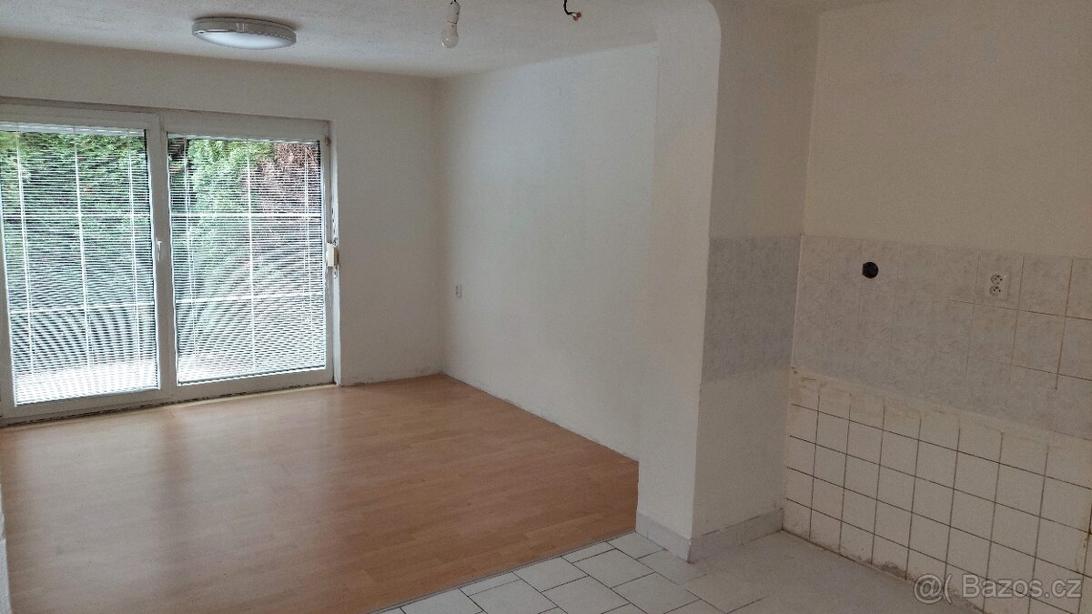 Prodej menší chalupy v Janové u Vsetína - 10