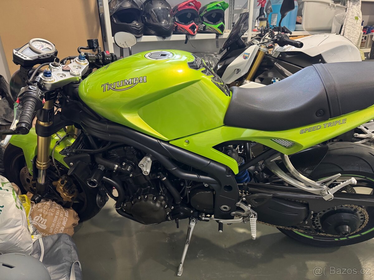 Triumph Speed Triple 1050 (2007) - 10