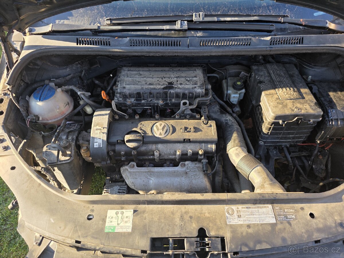 VW Golf Plus 2009 (face) na náhradní díly - 10