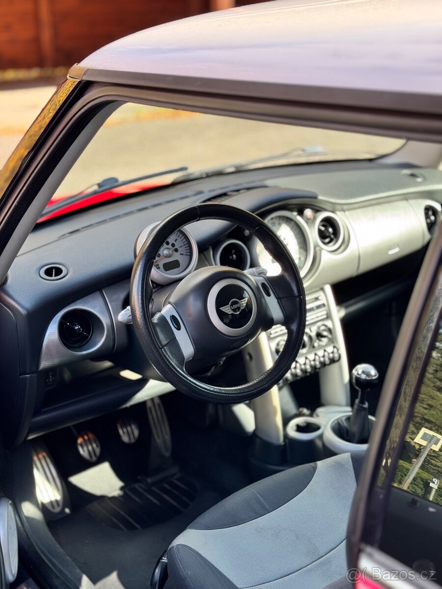 Mini Cooper S R53 2004 - 10