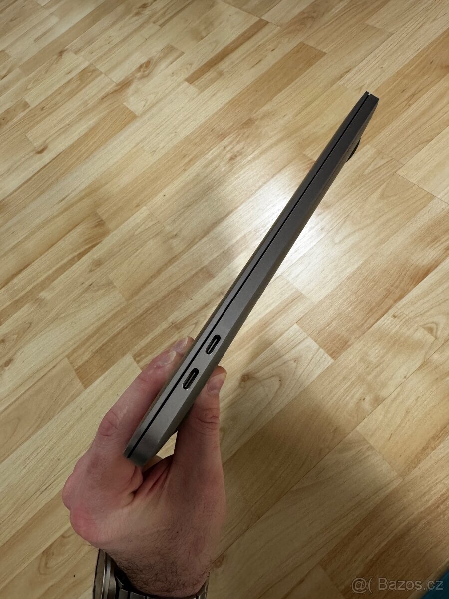 MacBook Pro 13” 2019 Touch Bar – TOP stav - 10