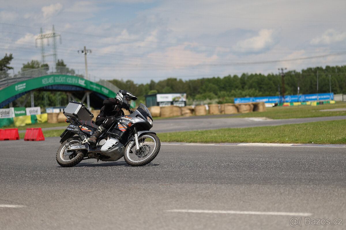 Honda XL600V Transalp - 10