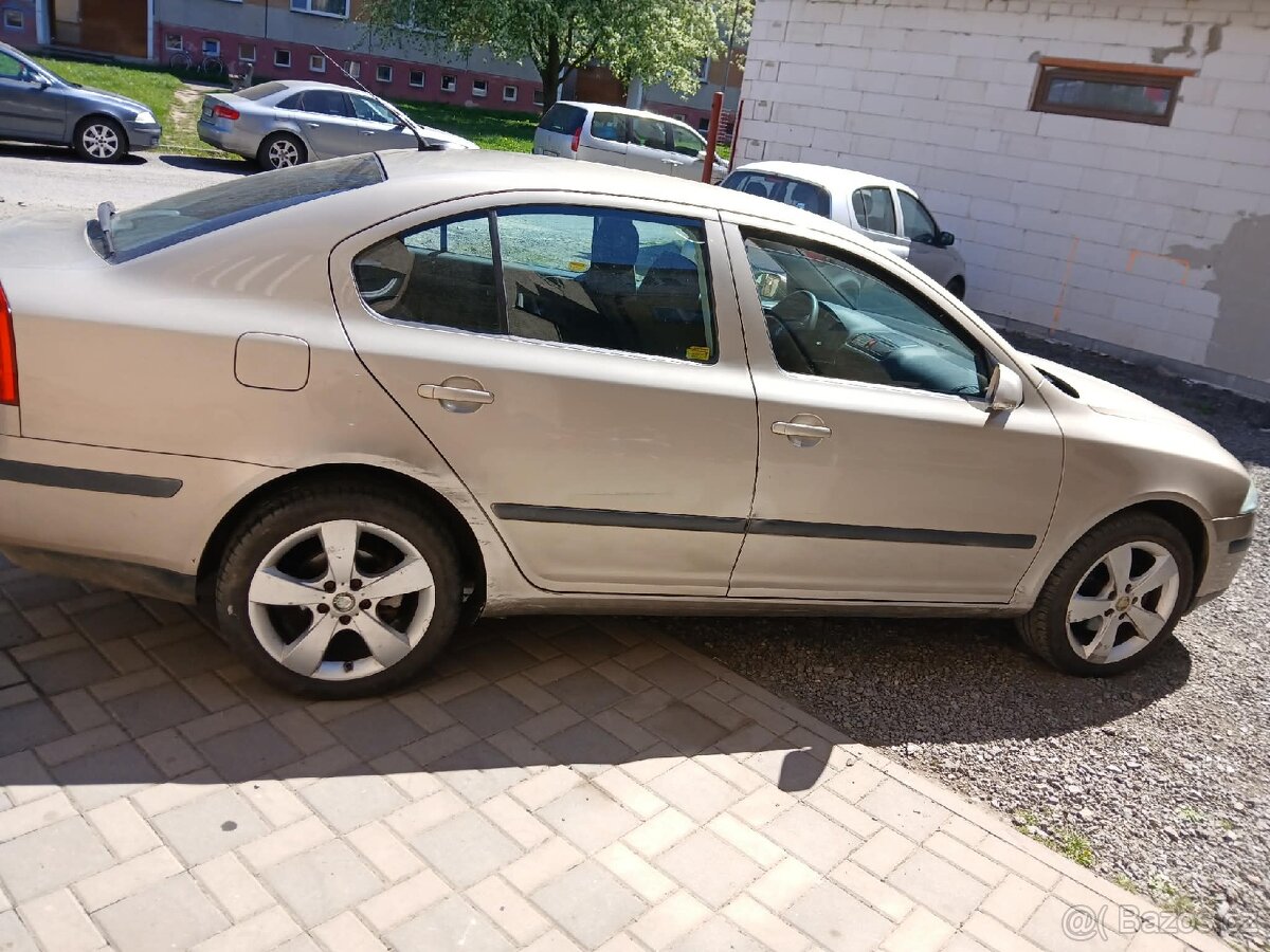 Škoda Octavia II - 10