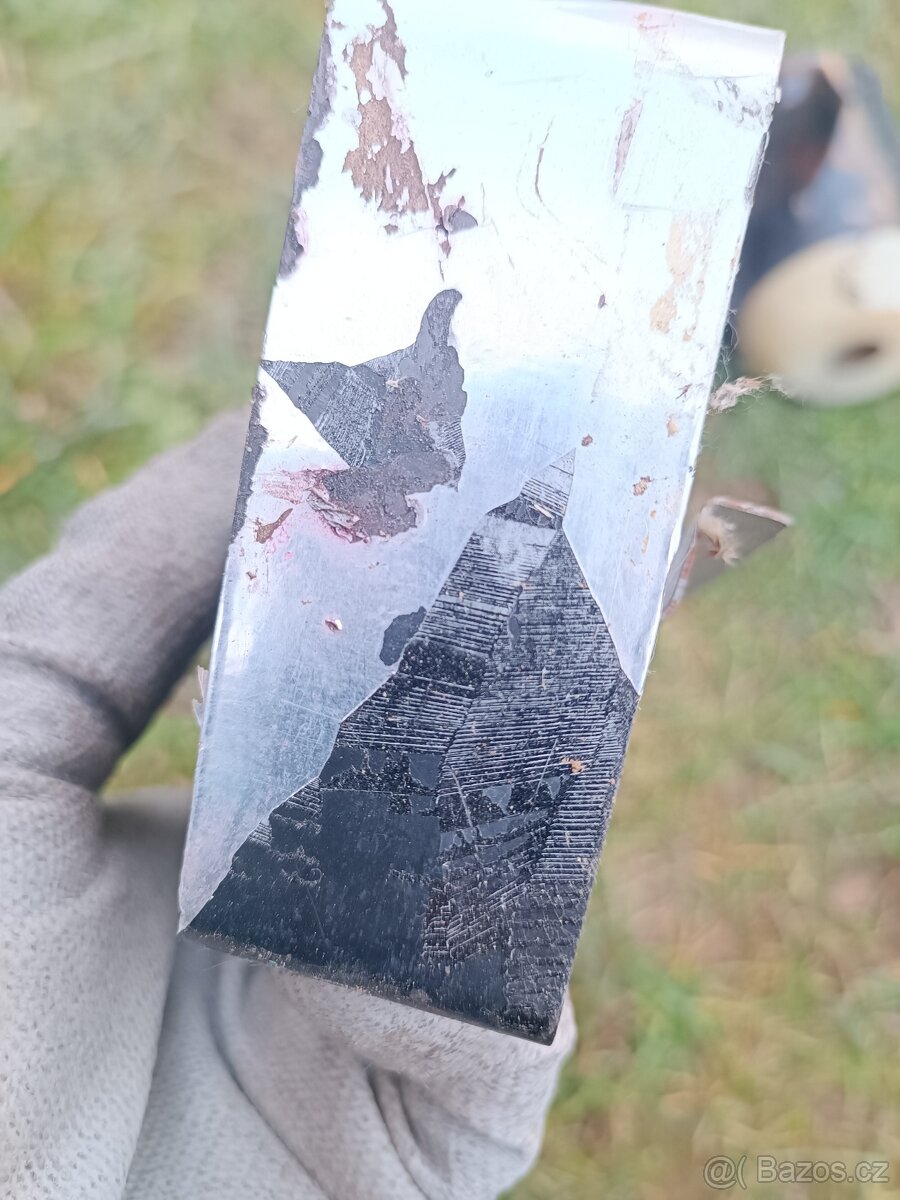 Držáky na Tacho+ Část zadního Světla Jawa - 10