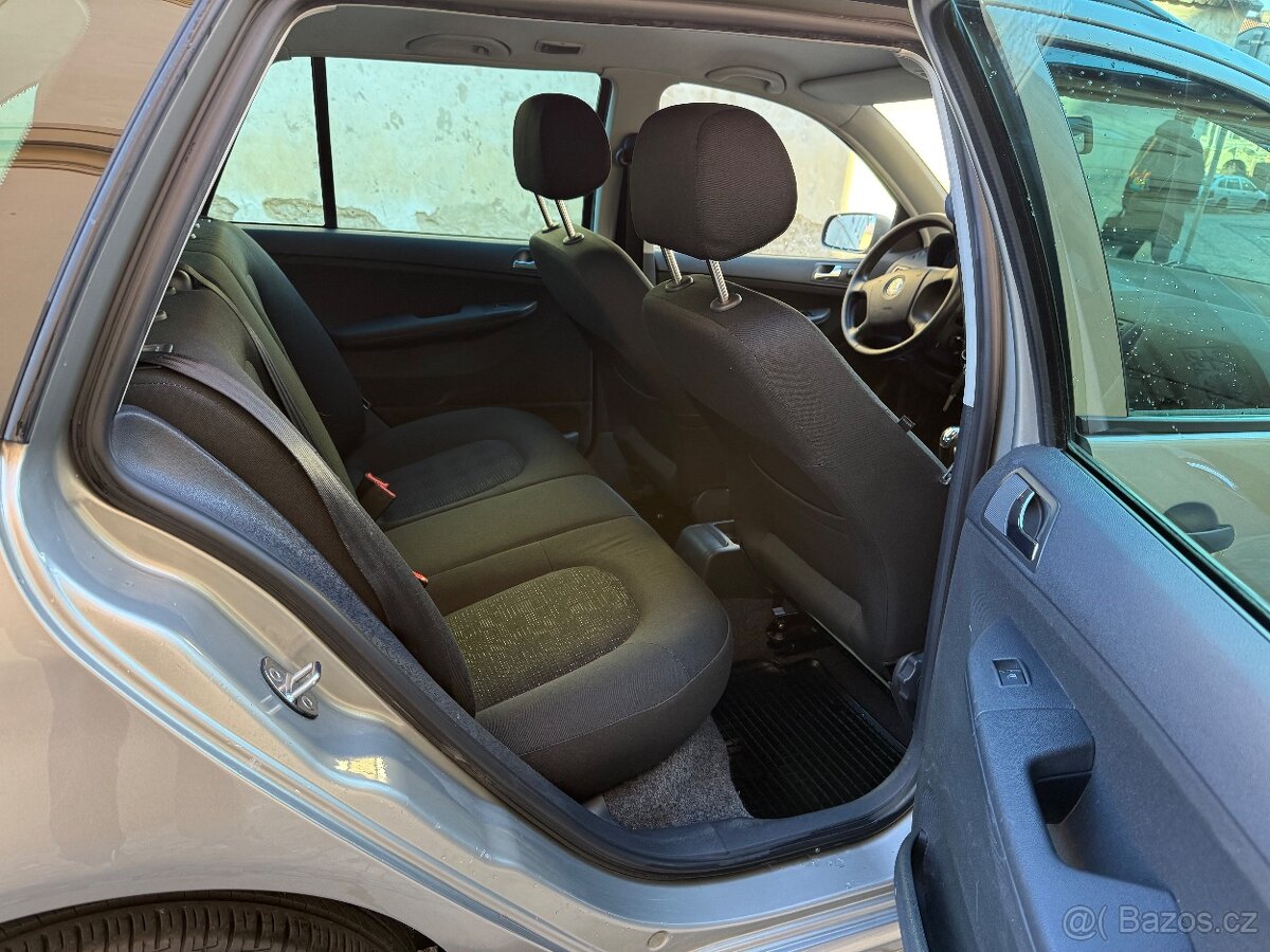 ŠKODA Fabia I 1.4i 59kw Elegance Klima Xenon 2.Maj - 10