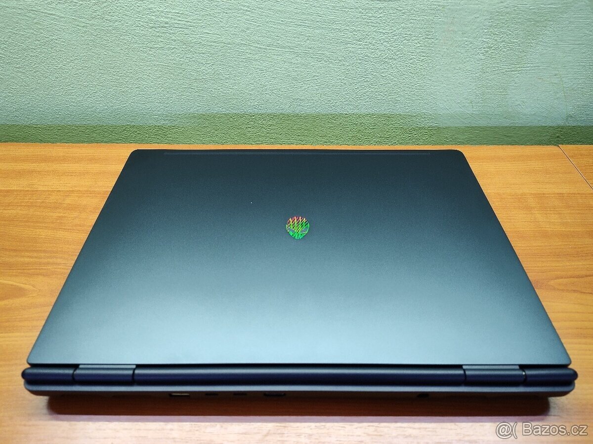 Alienware 16x,5070,Ultra9,64gb-RAM,QHD+,2TB- Top-ZÁRUKA - 10