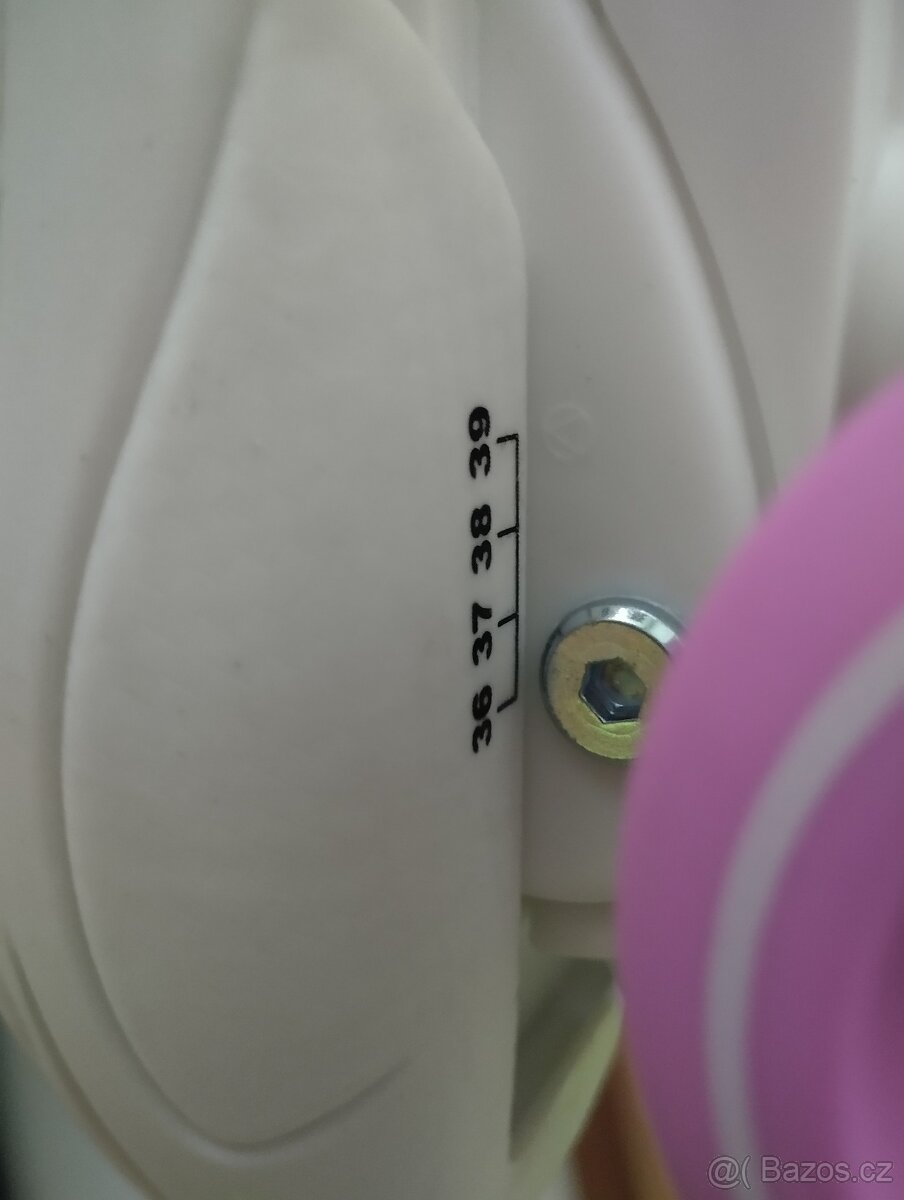 Kolečkové brusle - 10