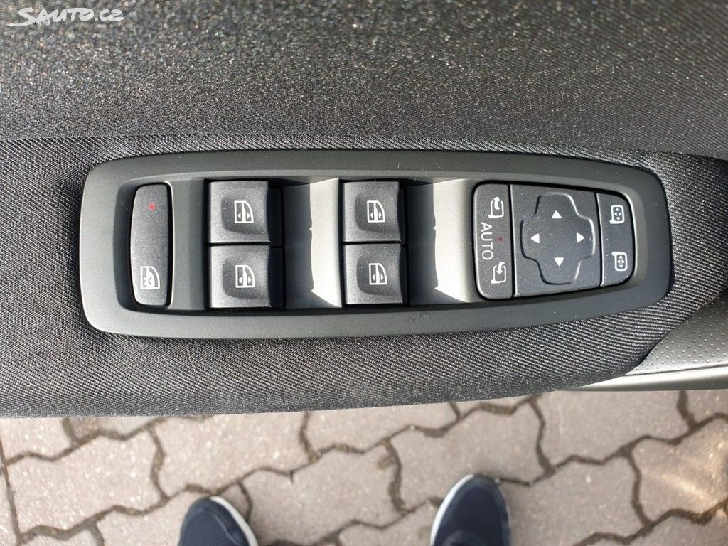 Renault Mégane, Grandtour 1.3 TCe 140 - 10