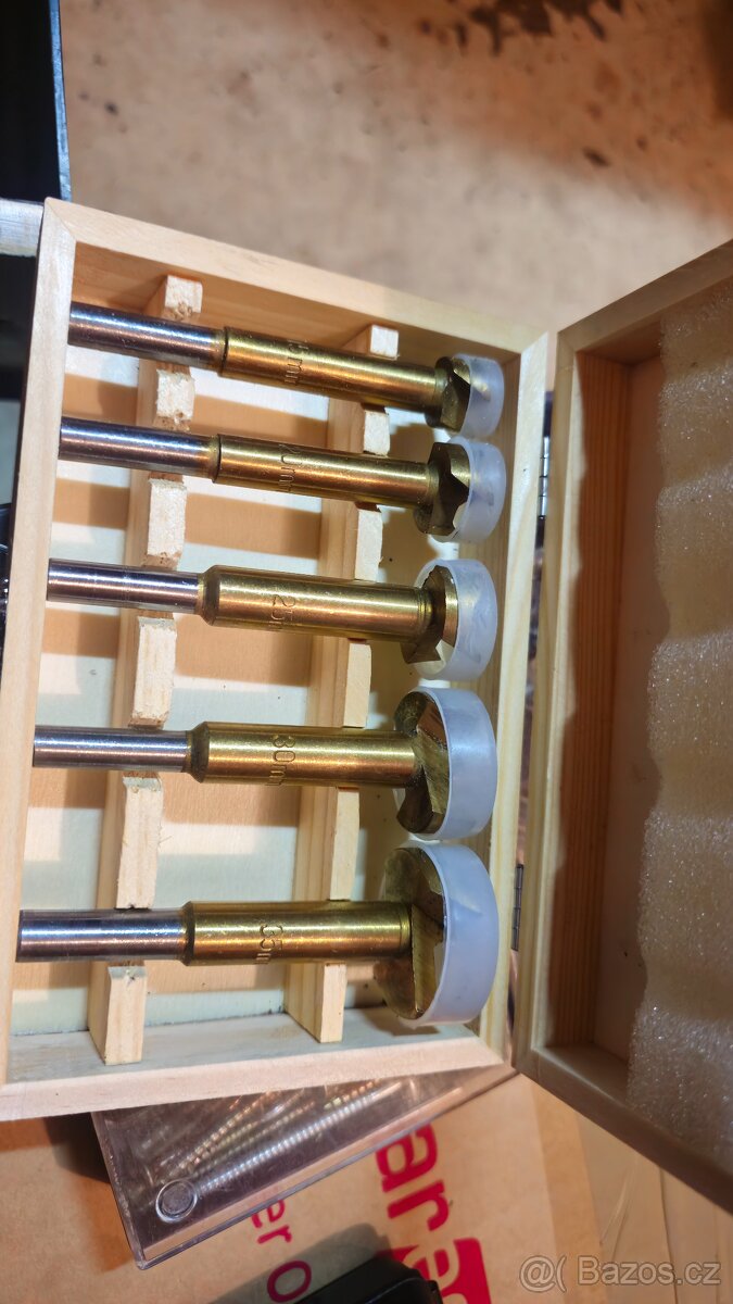 Velký mix nářadí - 10