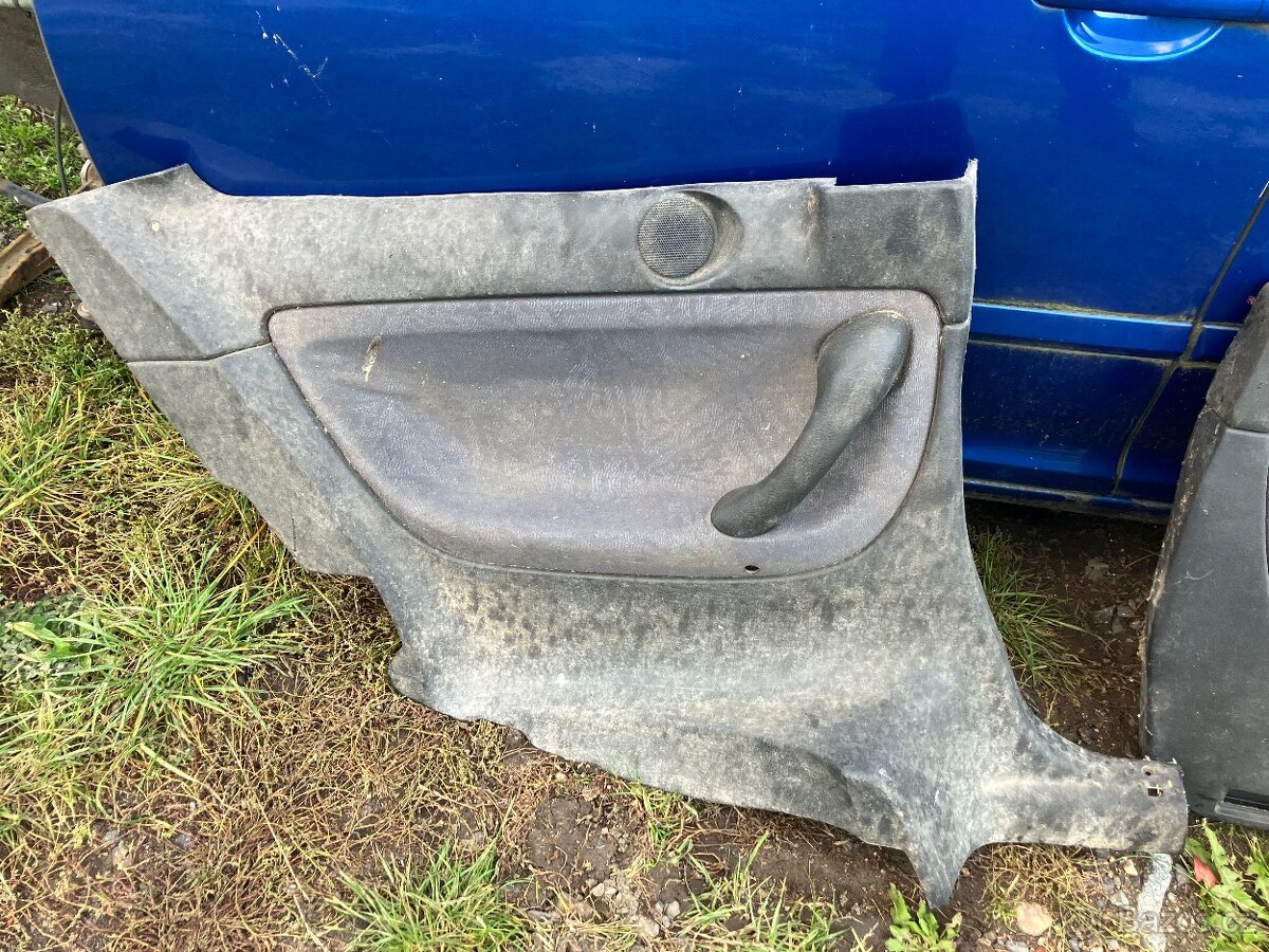 Peugeot 406 kupé sada sedaček - 10