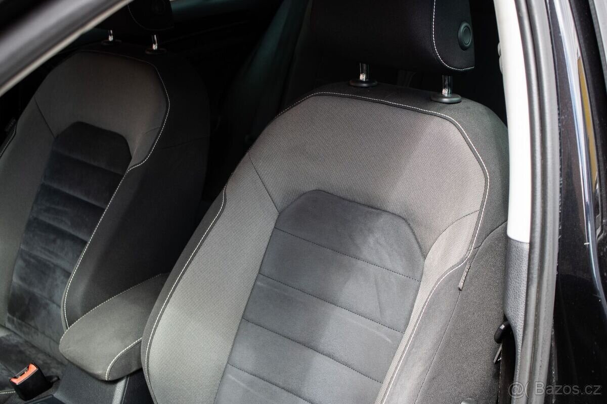 Volkswagen Golf 1.4 TSI BMT R-line, 90kW (2015) - 10