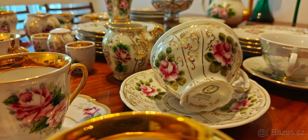 RUČNĚ MALOVANÝ PORCELÁN - 10