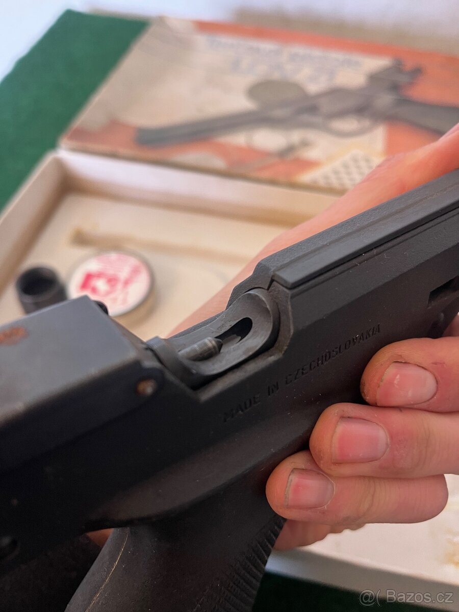 Vzduchová pištoľ lov - 10