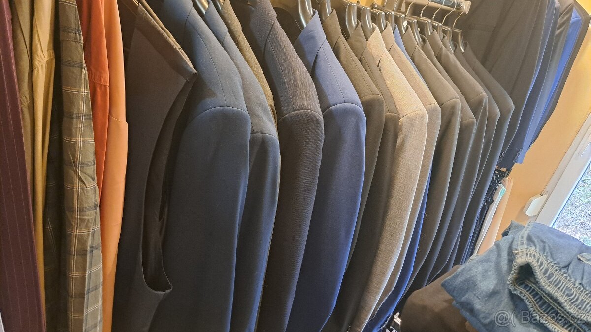 Nabízí se sklad oděvů - 10