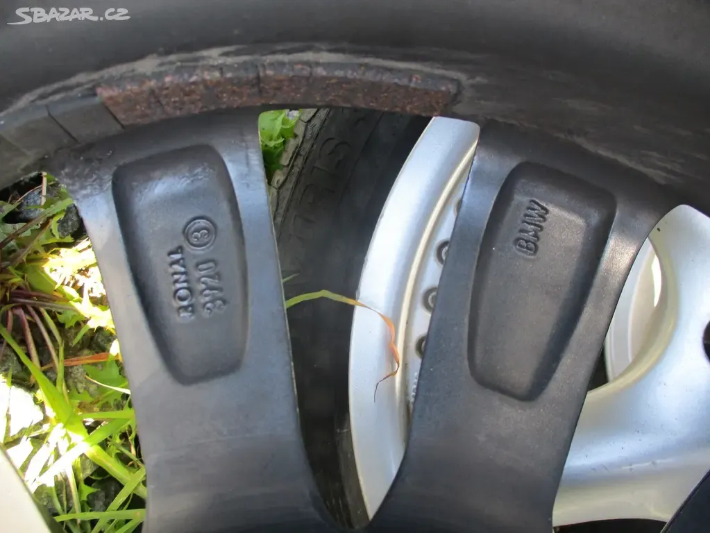 BMW ALU kola 5X112 8X18 pneu GOOD YEAR 245/45/18 - 10