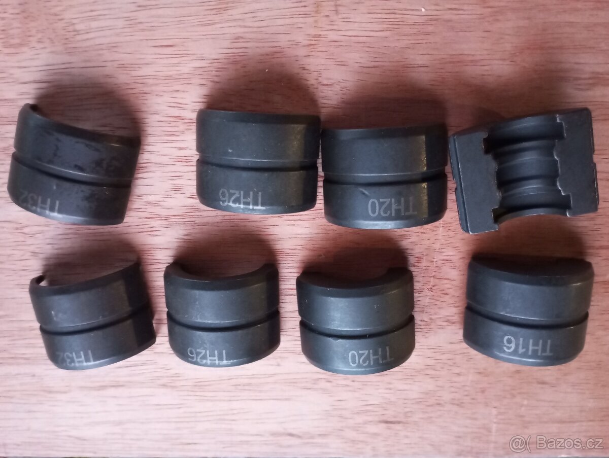 Hydraulické lisovací kleště, tlak 8 tun na ALPEX nebo měď - 10