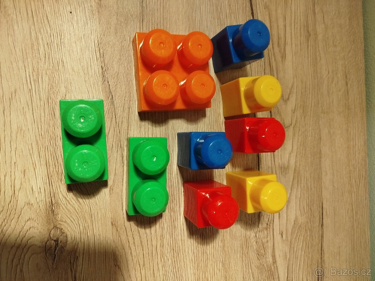 Plastové hračky - 10