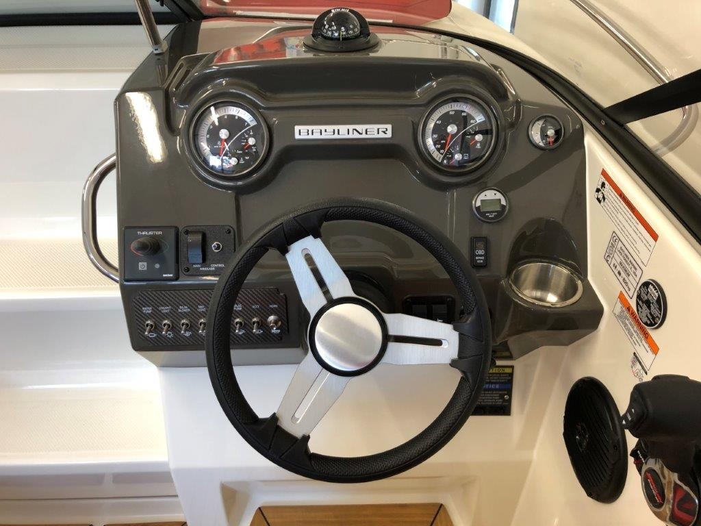 BAYLINER 742 Cuddy + MERCRUISER 6,2l V8 MPI DTS 350ps BRAVO - 10