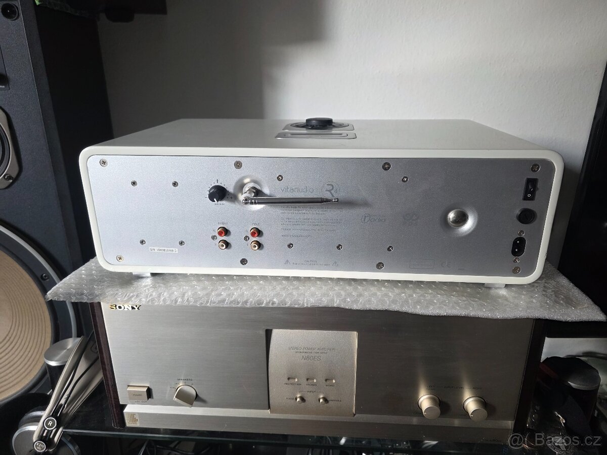 RUARK VITA AUDIO R 4 DAB RADIO - 10