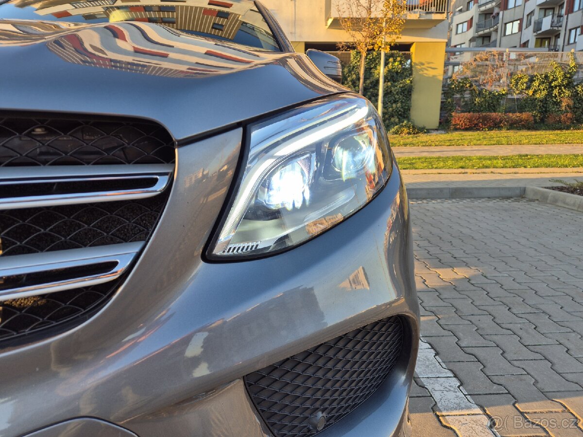 Mercedes-Benz GLE 350D AMG 4M DPH TAŽNÉ - 10