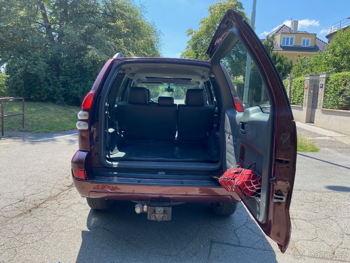 Toyota Land Cruiser Prado 3,0d, 127 kw, 8 MÍST - 10