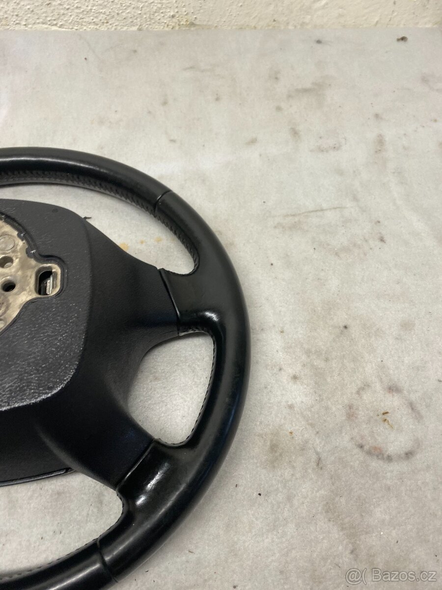 ŠKODA OCTAVIA 2 04-13- KOŽENÝ MULTIFUNKČNÍ VOLANT S AIRBAGEM - 10
