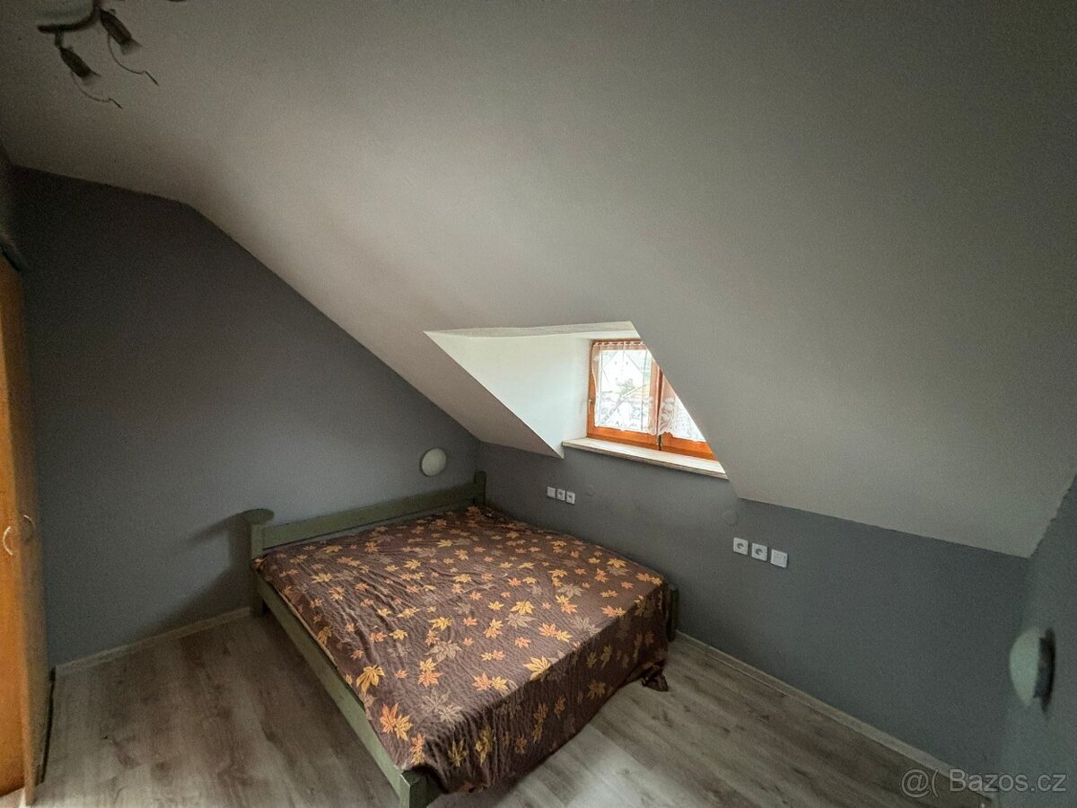 Prostorný byt 4+kk - 10