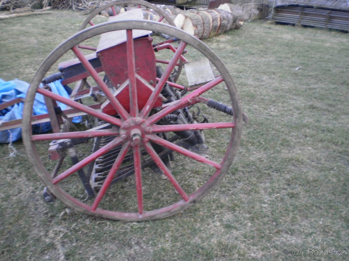 Sečka tažená 2m - 10