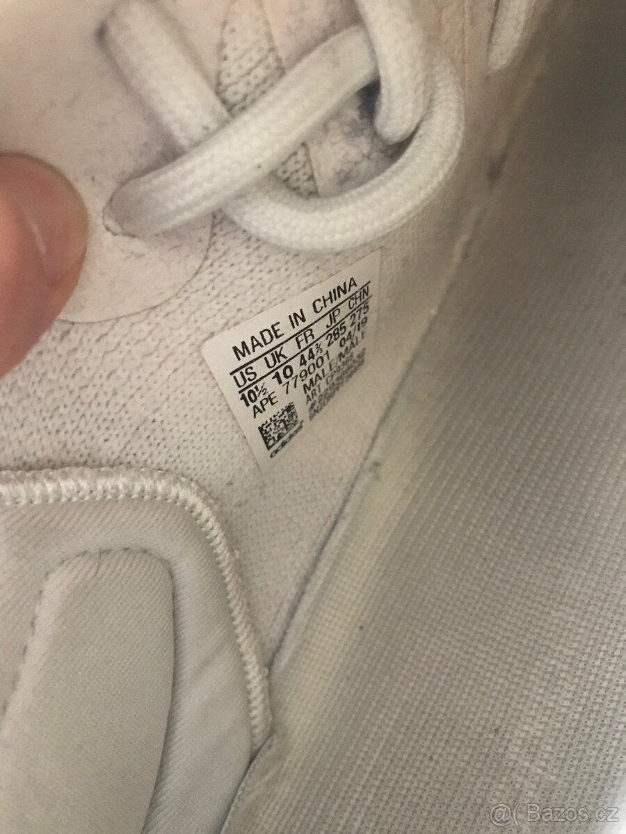 Boty Yeezy Boost 350 Triple White - 10