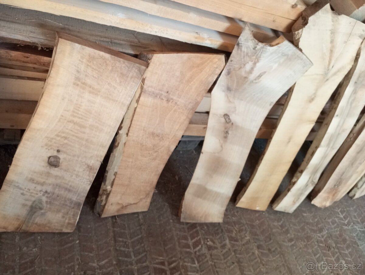 Ořech, fošny 15 kusů - 10