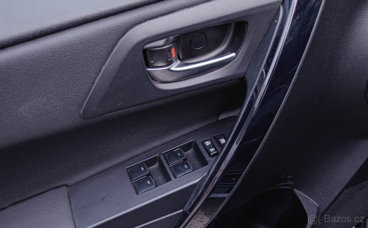 Toyota Auris 1.6i Automat LPG - 10