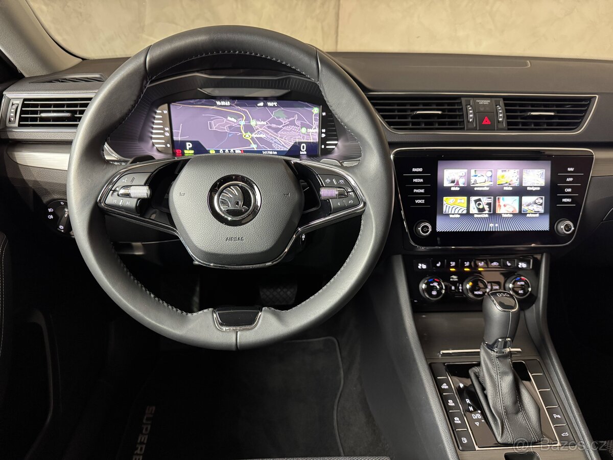 Škoda Superb 1.4TSi iV DSG Style Virtual Matrix - 10